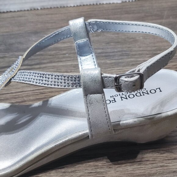 LONDON FOG Macey Demi-Wedge Dress Sandals size 8.5 silver with rhinestones - Picture 10 of 13